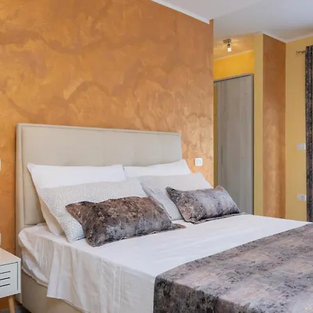 Leana By Guide Villa