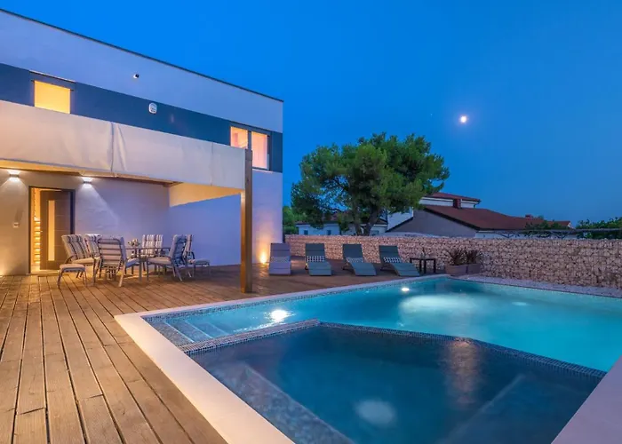 Villa Leana By Guide