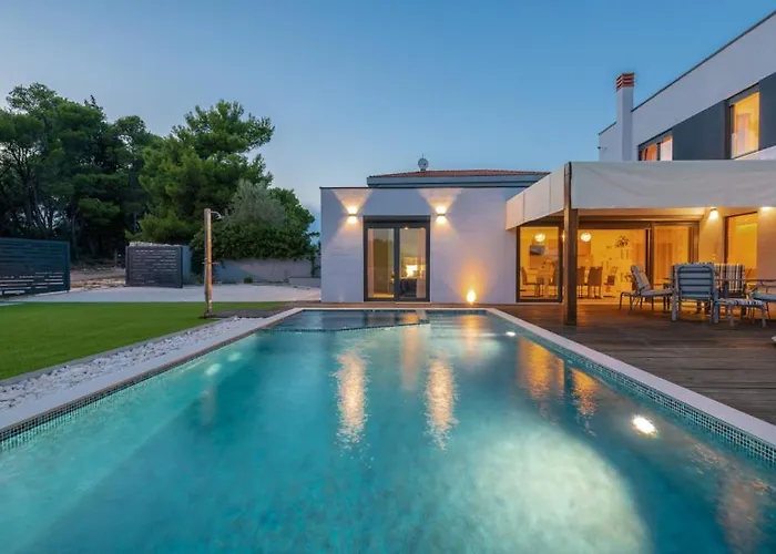 Vila Leana By Guide *